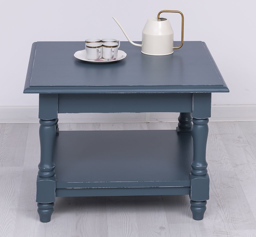 Couchtisch Luberon mit gedrechselten Beinen und Ablage, 65 cm