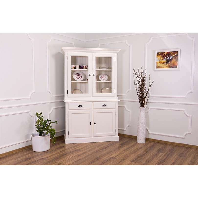 Interessanter Hochschrank im Shabby Chic - in vielen Farben erhältlich!
