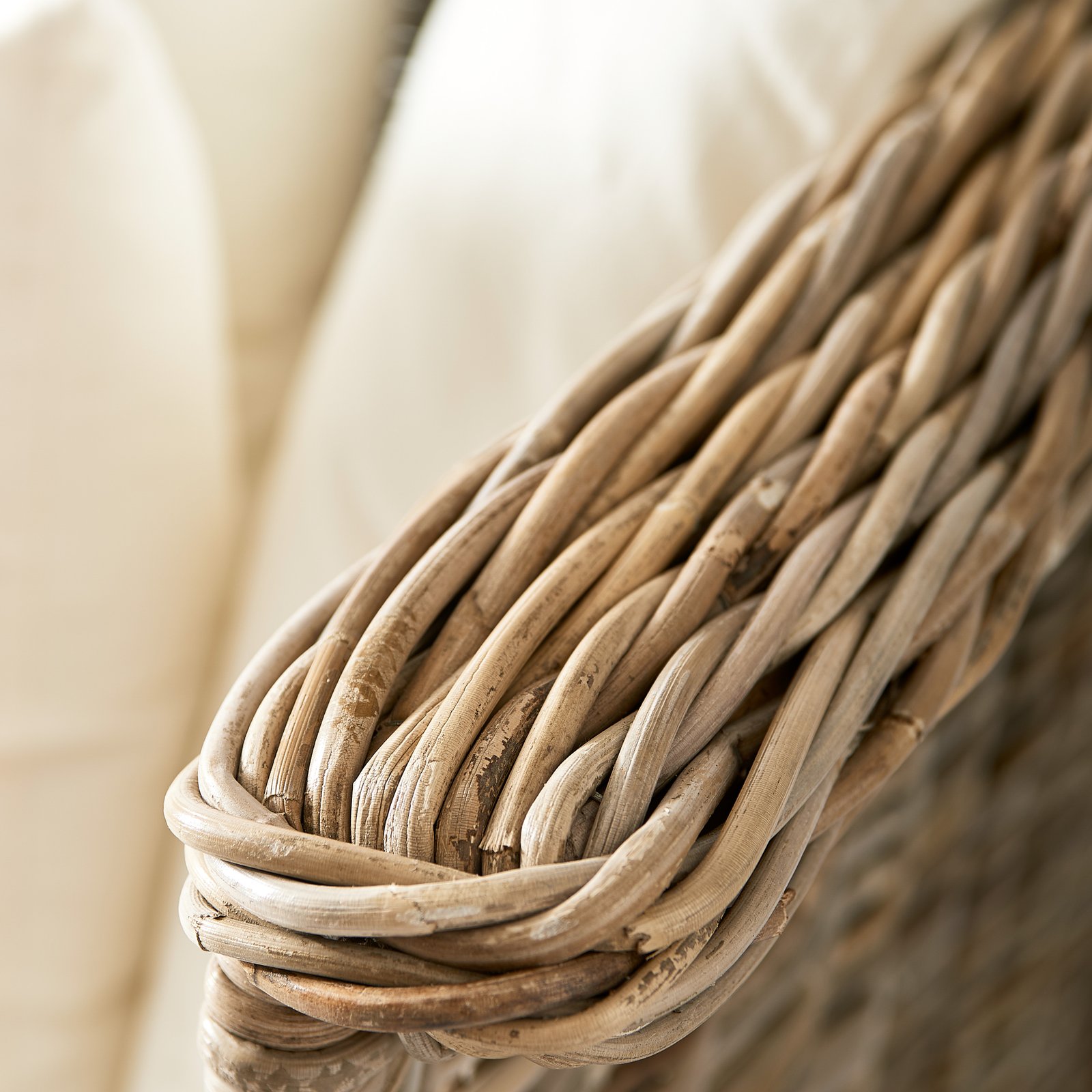 Rustic Rattan Can Carlos Outdoor Hanging Sofa