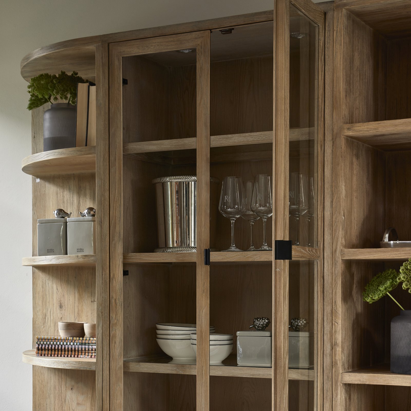 Del Rey Glass Cabinet