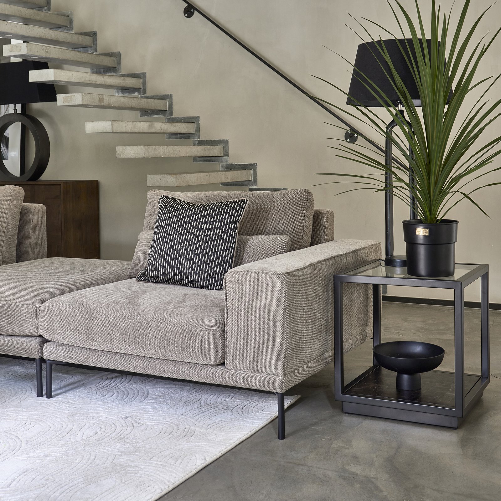 Roger End Table