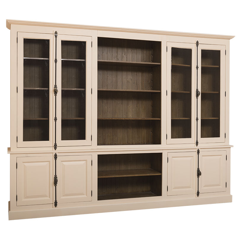 Stilvoller Hochschrank im Landhausstil - in vielen Farben erhältlich!