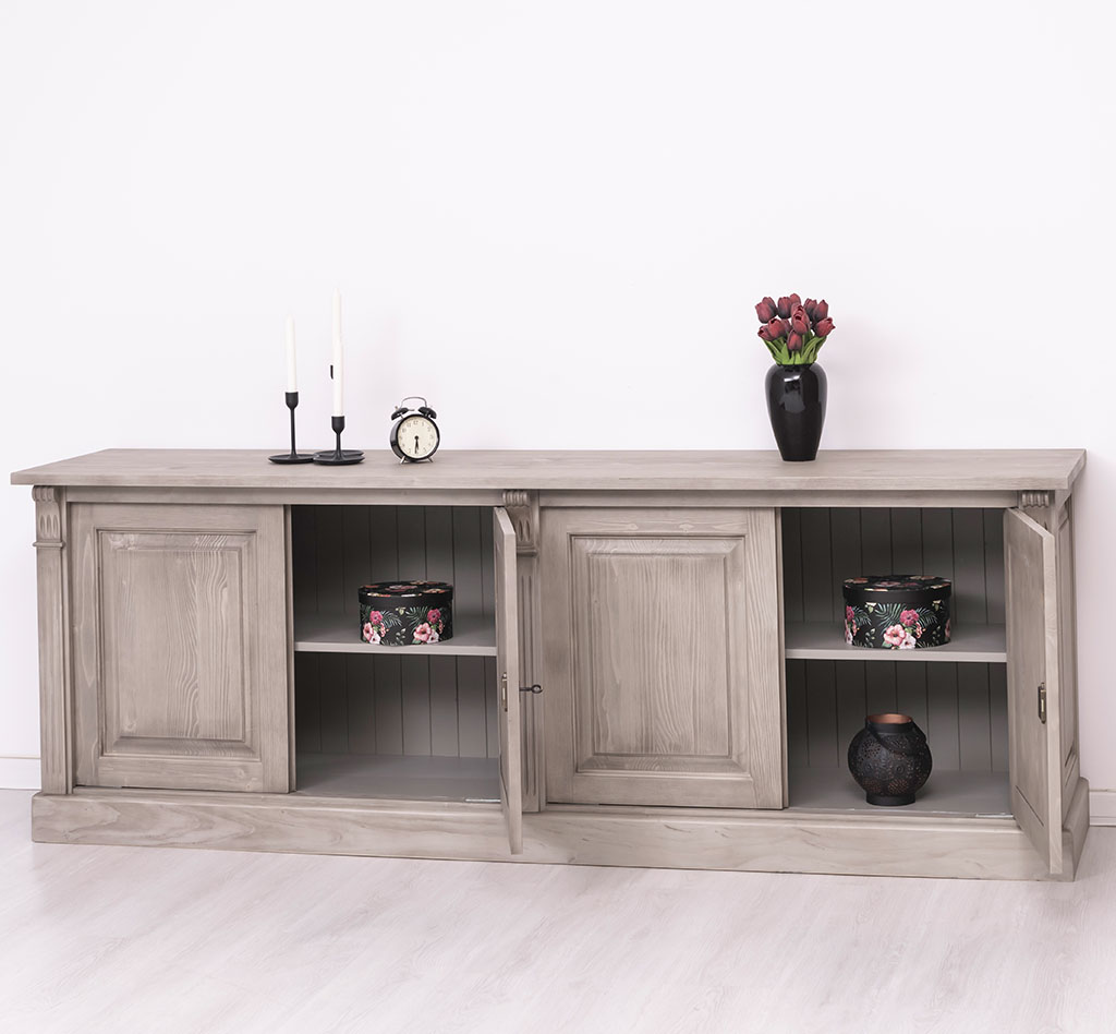 Schlichtes Sideboard im Jugendstil mit vier Türen - in vielen Farben erhältlich! Schlichtes Sideboard im Jugendstil mit vier Türen - in vielen Farben erhältlich!