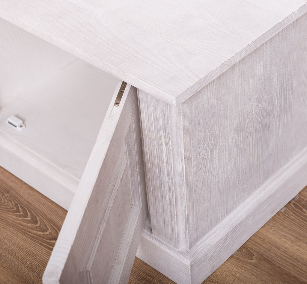 Garderobenschrank im Landhausstil - in vielen Farben erhältlich!