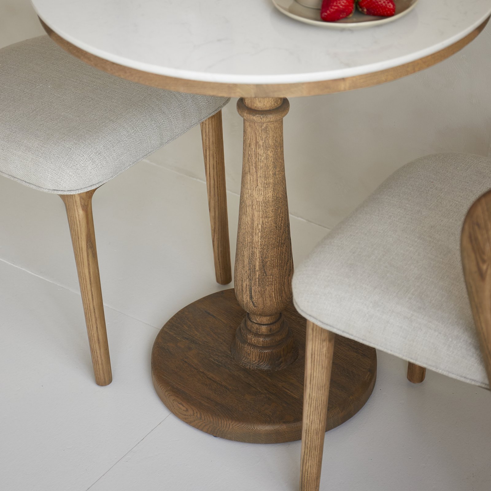 Amalfi Bistro Table