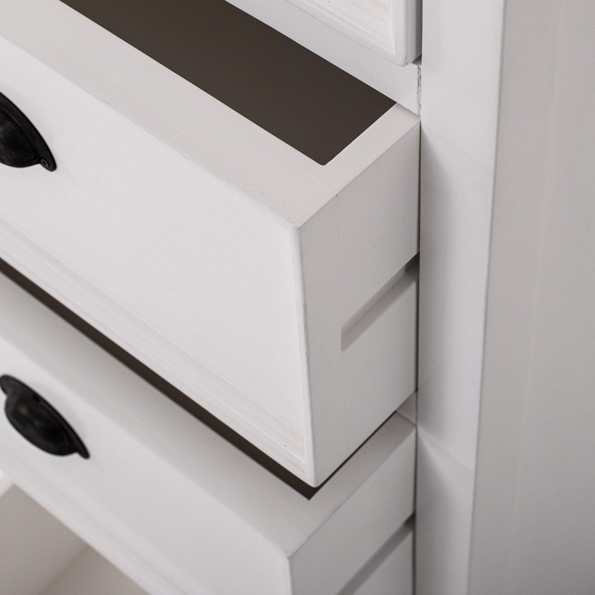 Halifax Grand Tallboy – Schubladenkommode im Landhausstil