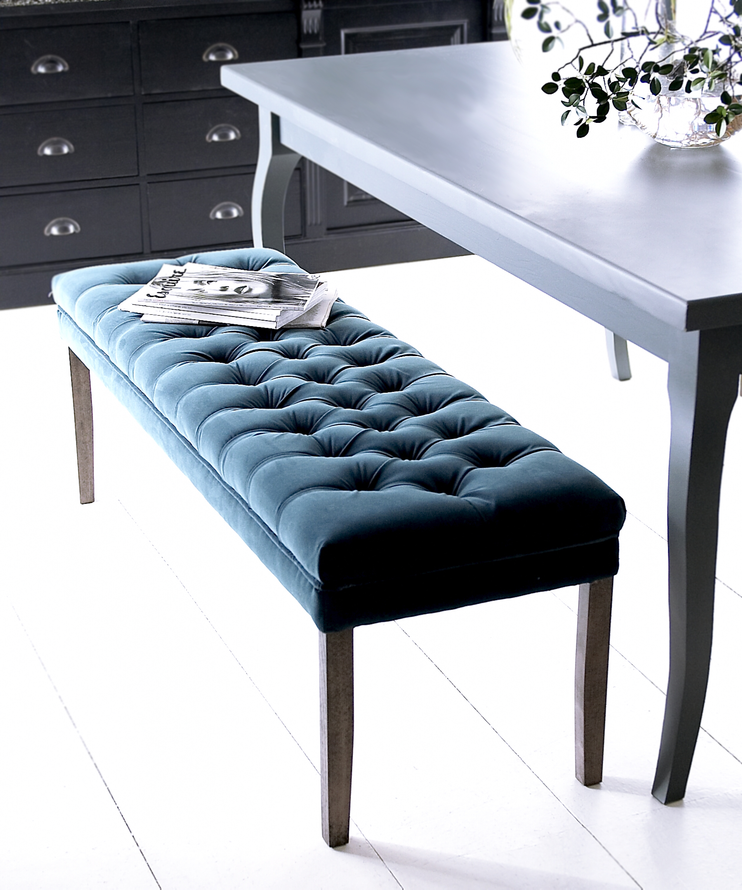 Schicker Ottoman im Landhausstil mit oder ohne Steppung - in vielen Farben und unterschiedlichen Größen erhältlich! Schicker Ottoman im Landhausstil mit oder ohne Steppung - in vielen Farben und unterschiedlichen Größen erhältlich!
