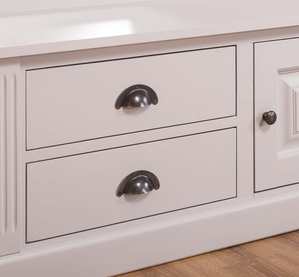 Garderobenschrank im Landhausstil - in vielen Farben erhältlich!