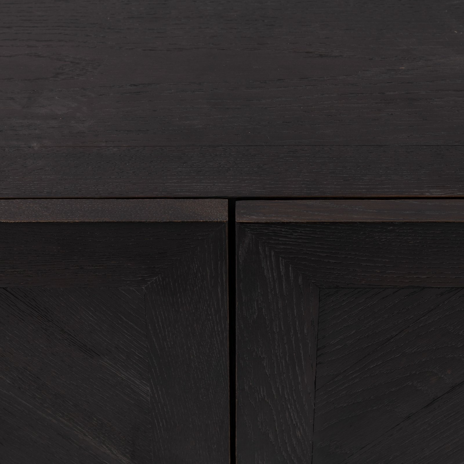 5th Avenue Dresser