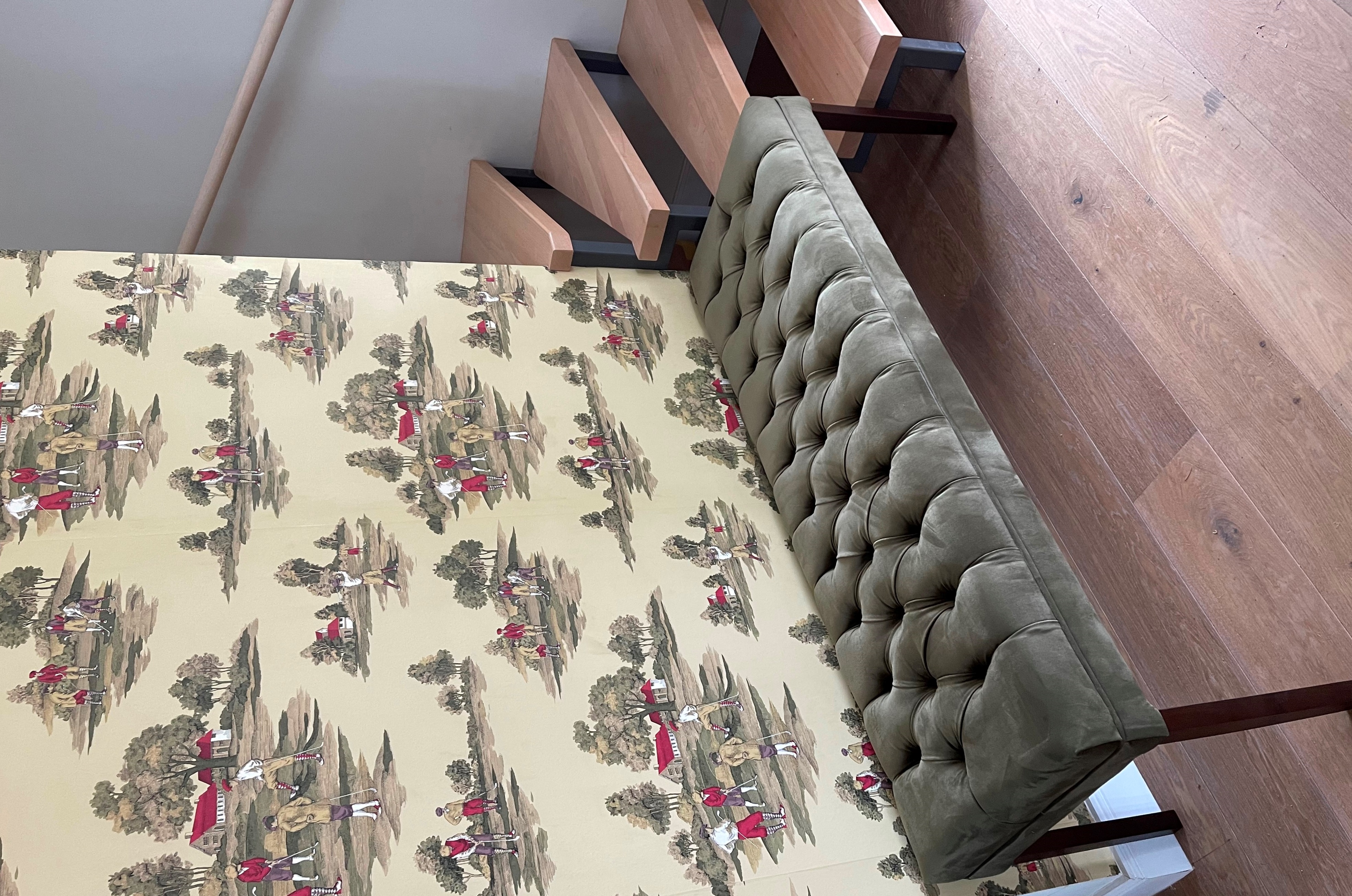 Schicker Ottoman im Landhausstil mit oder ohne Steppung - in vielen Farben und unterschiedlichen Größen erhältlich! Schicker Ottoman im Landhausstil mit oder ohne Steppung - in vielen Farben und unterschiedlichen Größen erhältlich!