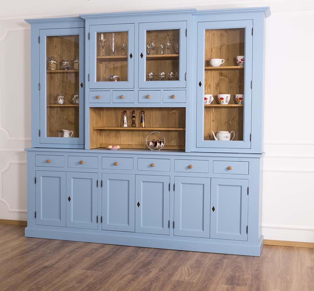 Interessanter Hochschrank für viele Gelegenheiten - in vielen Farben erhältlich!