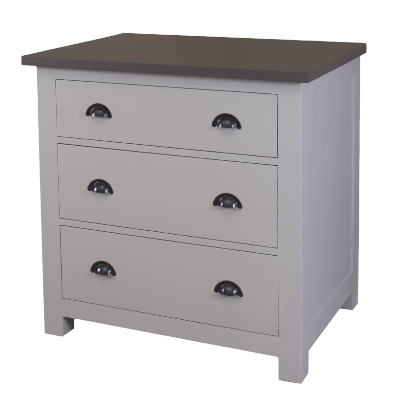 Massives Küchensideboard im Landhausstil