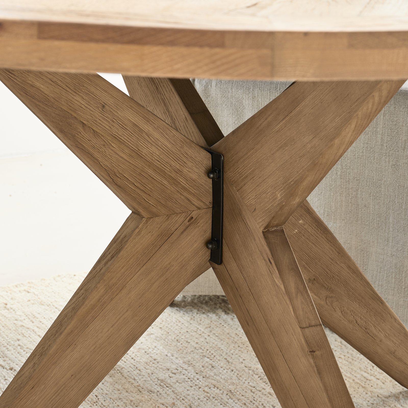 Portland Dining Table
