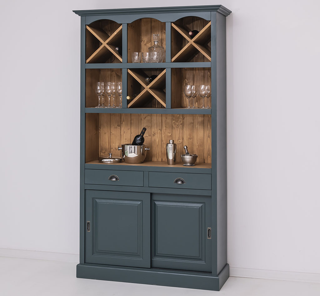 Kompakter Barschrank im Landhausstil - in vielen Farben erhältlich! Kompakter Barschrank im Landhausstil - in vielen Farben erhältlich!