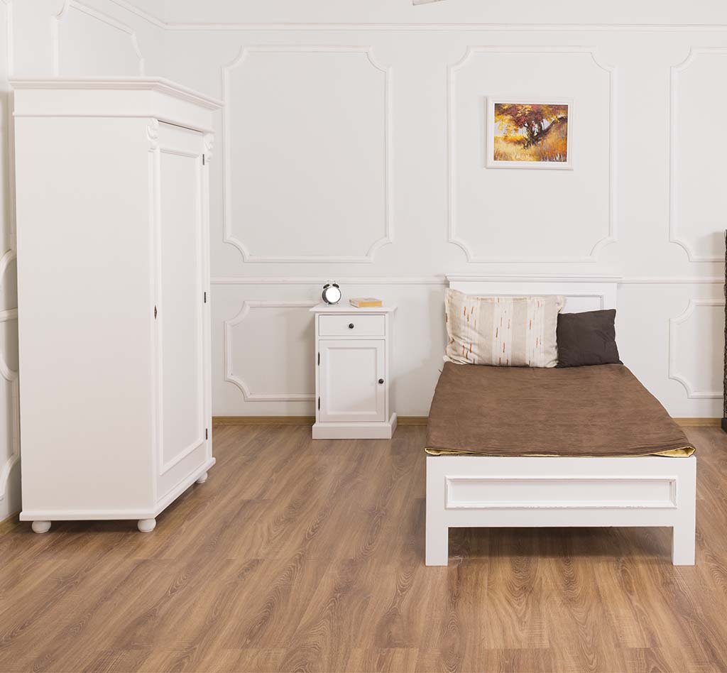 Nachtschrank im Landhausstil - in vielen Farben erhältlich! Nachtschrank im Landhausstil - in vielen Farben erhältlich!