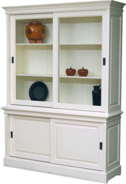 Buffetschrank mit Schiebetüren in edlem Design