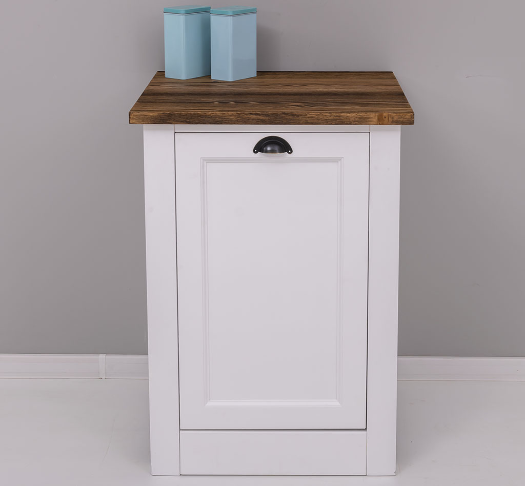 Hochwertige Umhausung für eine kleine Spülmaschine - perfekt für die Landhausküche! Hochwertige Umhausung für eine kleine Spülmaschine - perfekt für die Landhausküche!