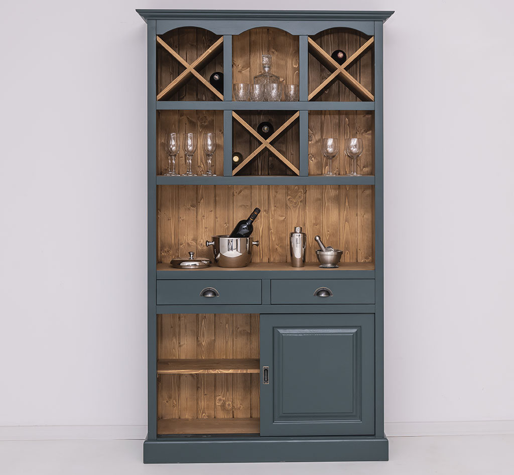 Kompakter Barschrank im Landhausstil - in vielen Farben erhältlich! Kompakter Barschrank im Landhausstil - in vielen Farben erhältlich!