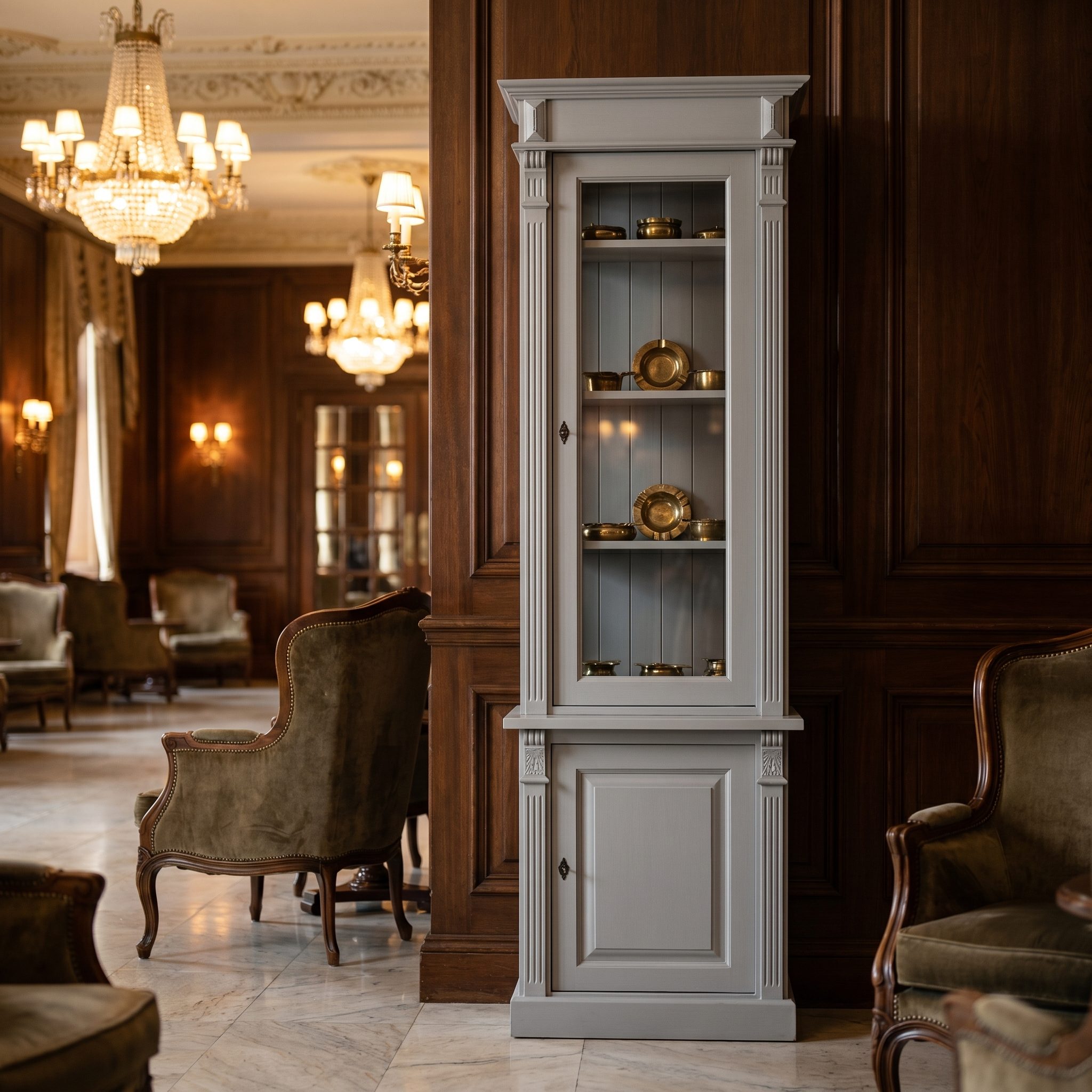 Vitrinen-Hochschrank im Shabby Chic - in vielen Farben erhältlich!