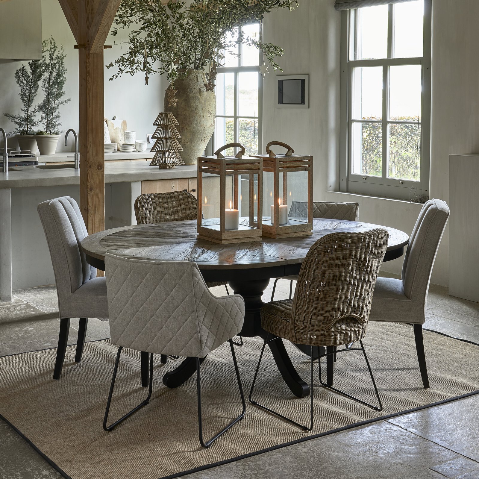 Le Marais Dining Table Extendable