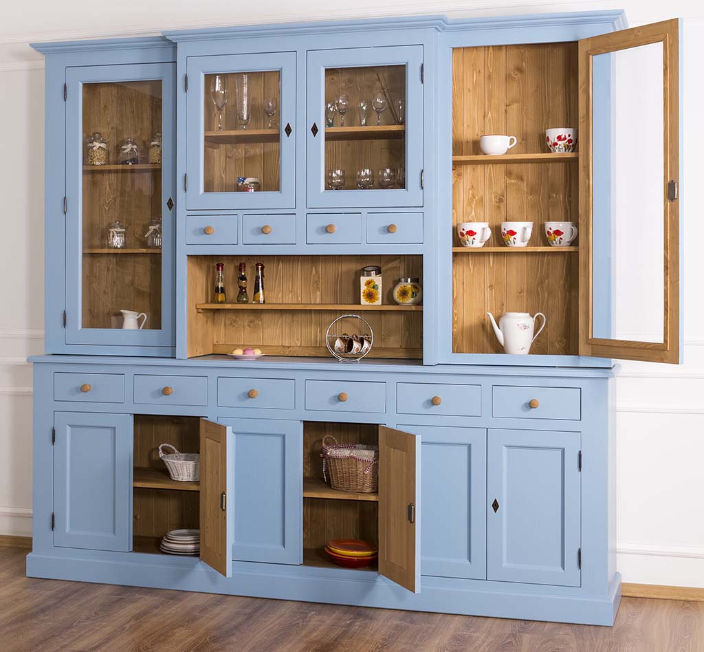 Interessanter Hochschrank für viele Gelegenheiten - in vielen Farben erhältlich!