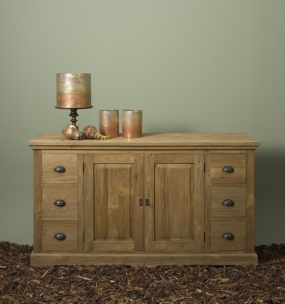 Kompaktes Sideboard Avignon aus recyceltem Teakholz