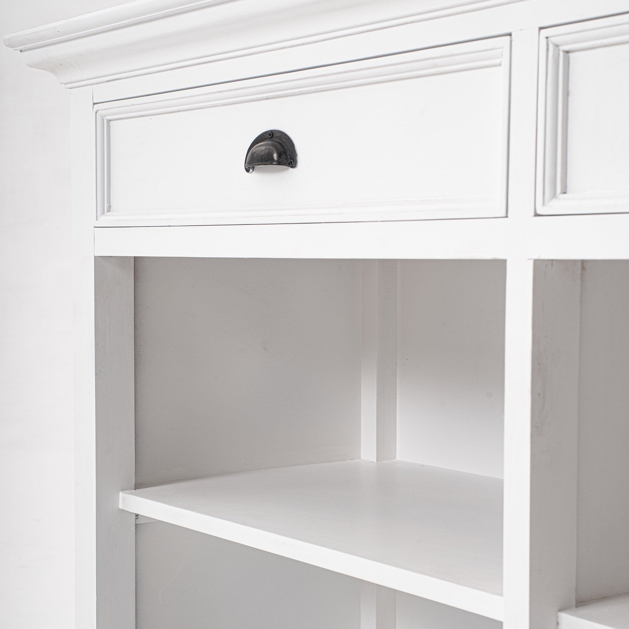 Halifax Sideboard mit 2 Schubladen und 4 Türen