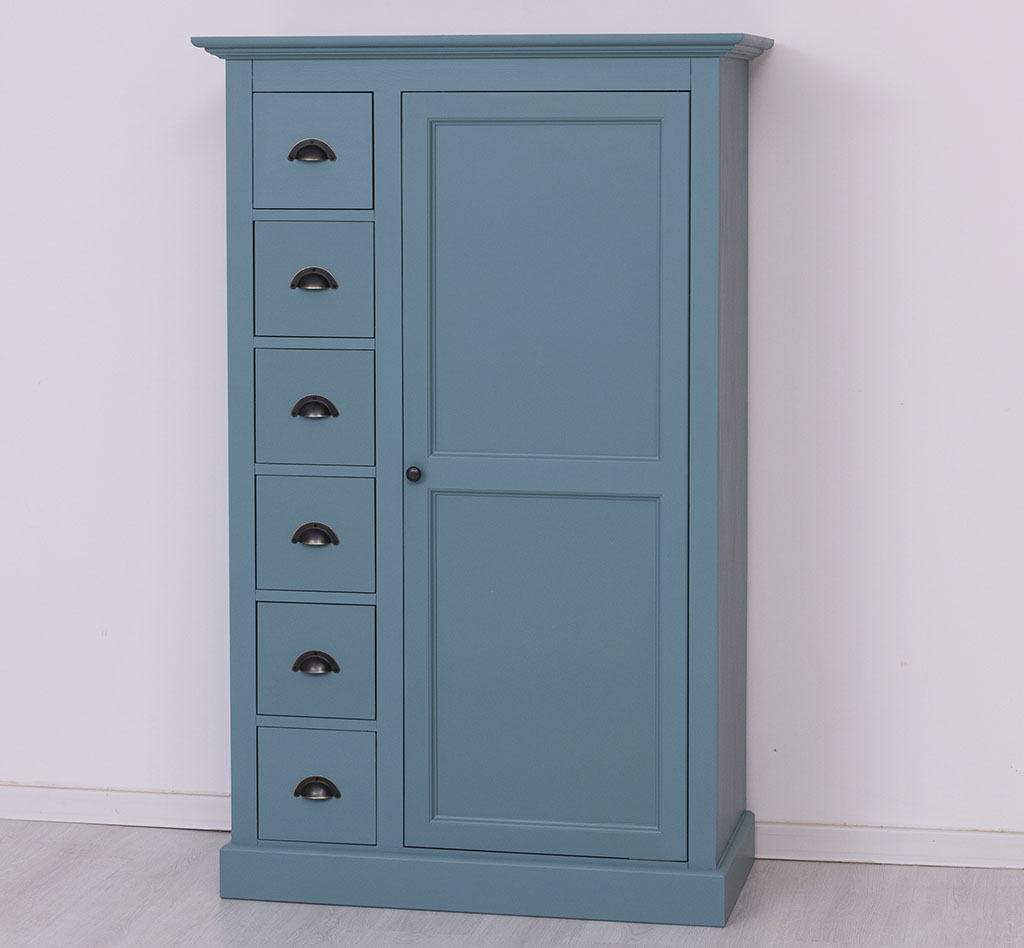 Edler Küchenschrank im Landhausstil - in vielen Farben erhältlich!