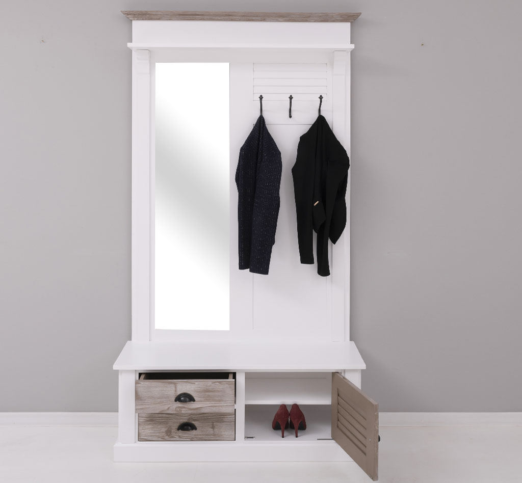 Garderobe im Landhausstil mit Lamellen und Spiegel - in vielen Farben erhältlich!