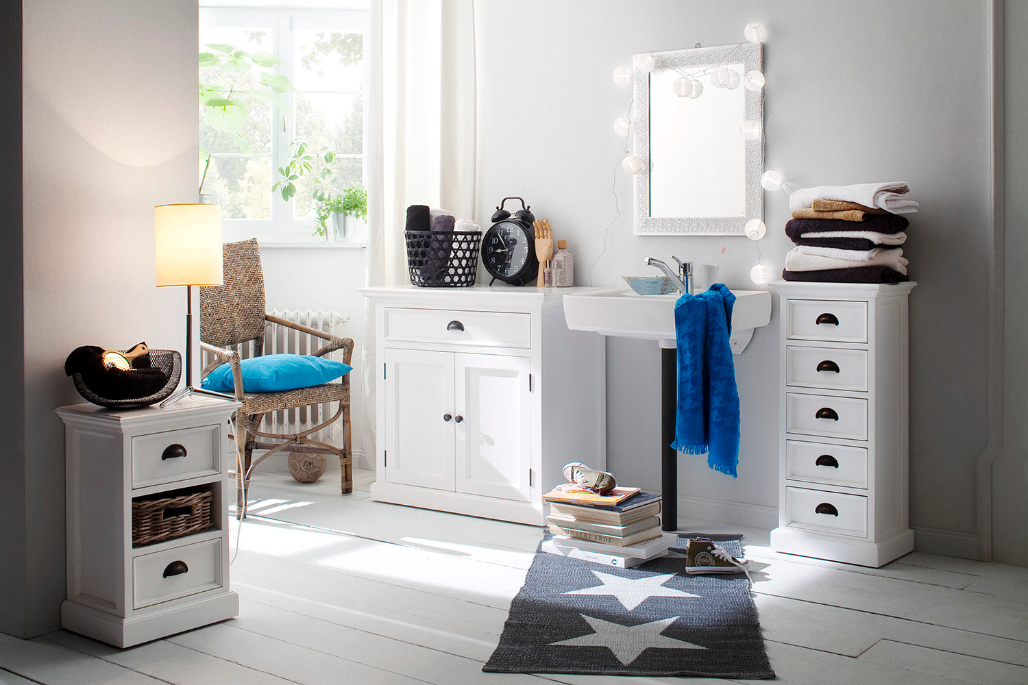 Halifax Small Buffet – Weißes Sideboard im Landhausstil