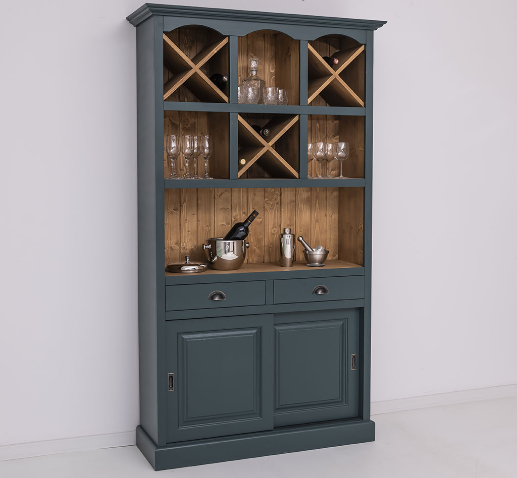 Kompakter Barschrank im Landhausstil - in vielen Farben erhältlich! Kompakter Barschrank im Landhausstil - in vielen Farben erhältlich!