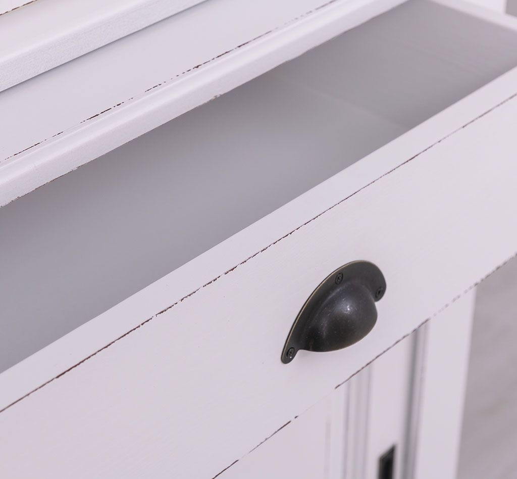 Hochschrank für rustikale Esszimmer - in vielen Farben erhältlich!