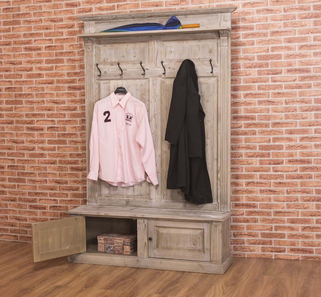 Gepflegte Landhaus-Garderobe im Shabby Style - in vielen Farben erhältlich!