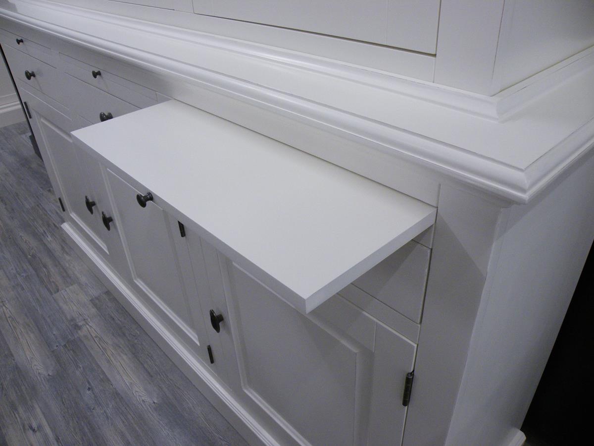 dscf9981_copy_ Stilvoller Hochschrank im Shabby Chic