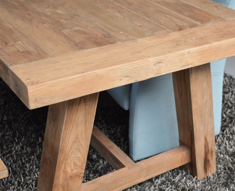 Massive Tafel Whitstable aus recyceltem Teakholz