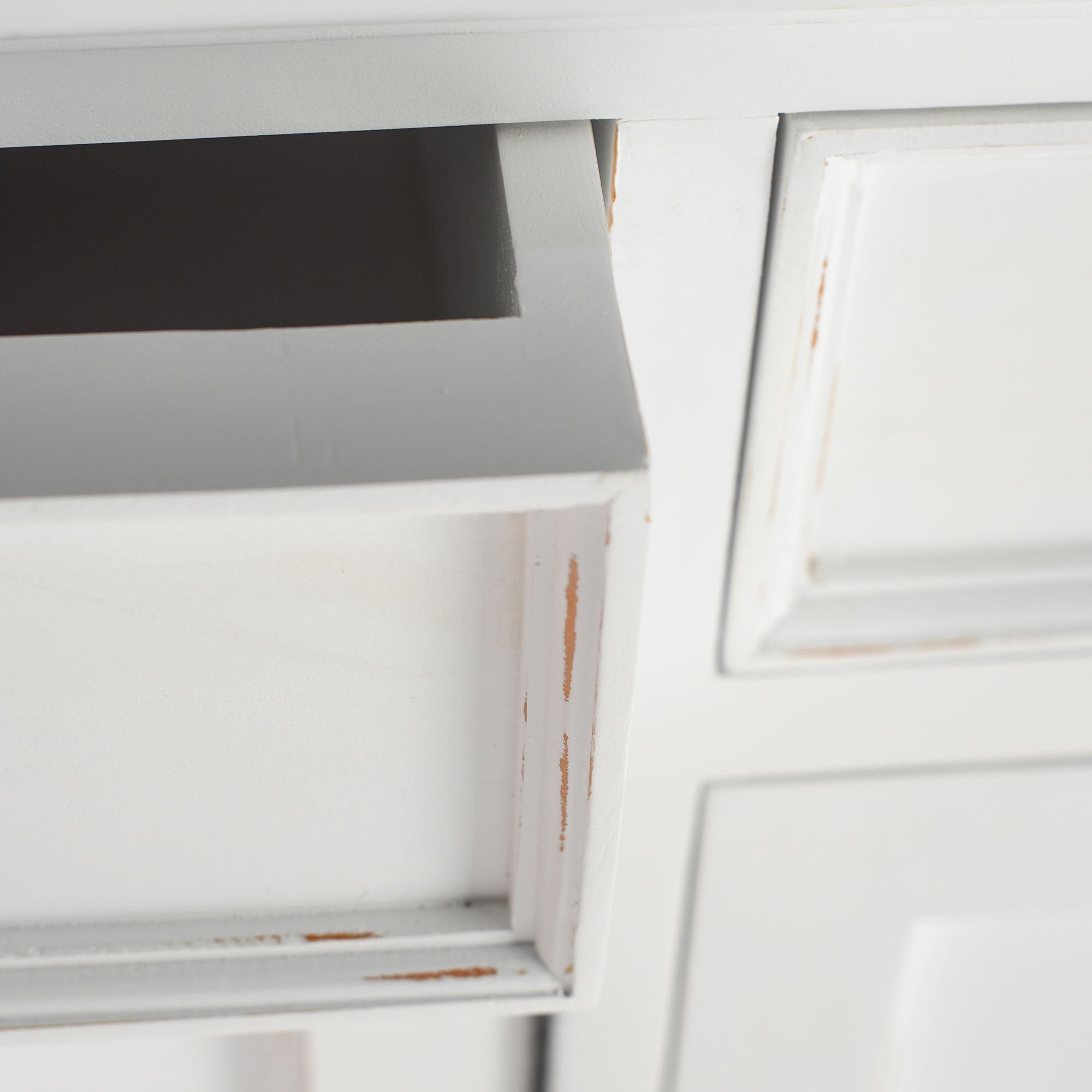 Halifax Accent Sideboard mit 3 Schubladen und 5 Türen – Weiß gewischt & Dunkelbraun