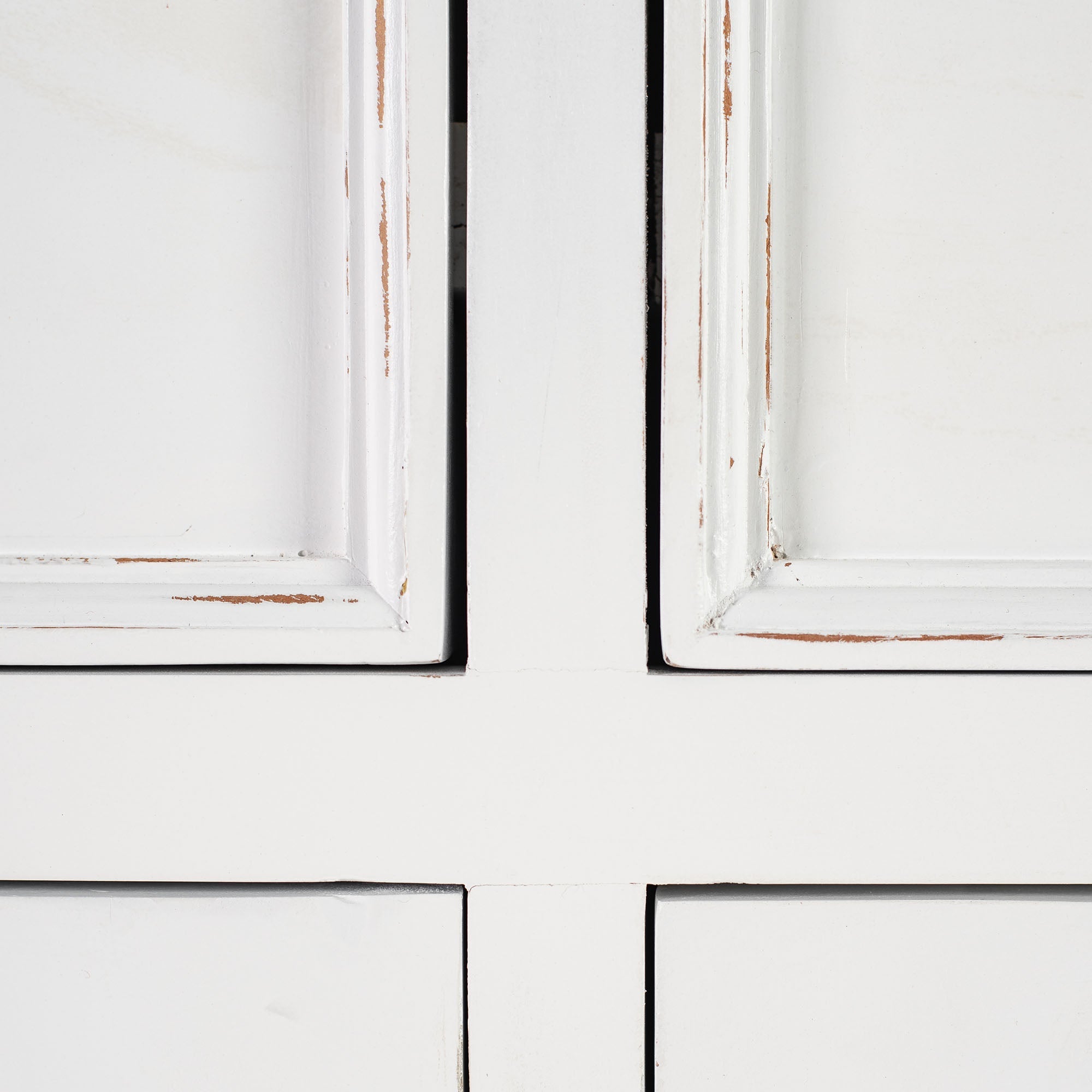 Halifax Accent Sideboard mit 3 Schubladen und 5 Türen – Weiß gewischt & Dunkelbraun