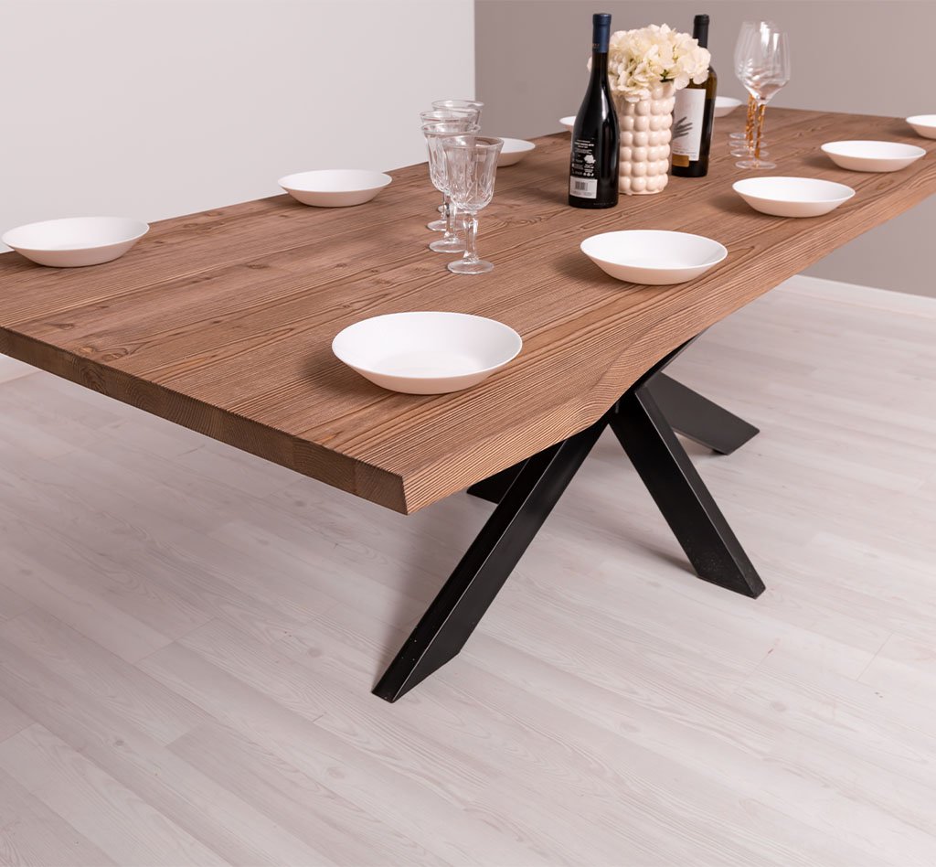 Esstisch Luberon mit Nadelholzplatte und Metallgestell, 240 x 100 cm