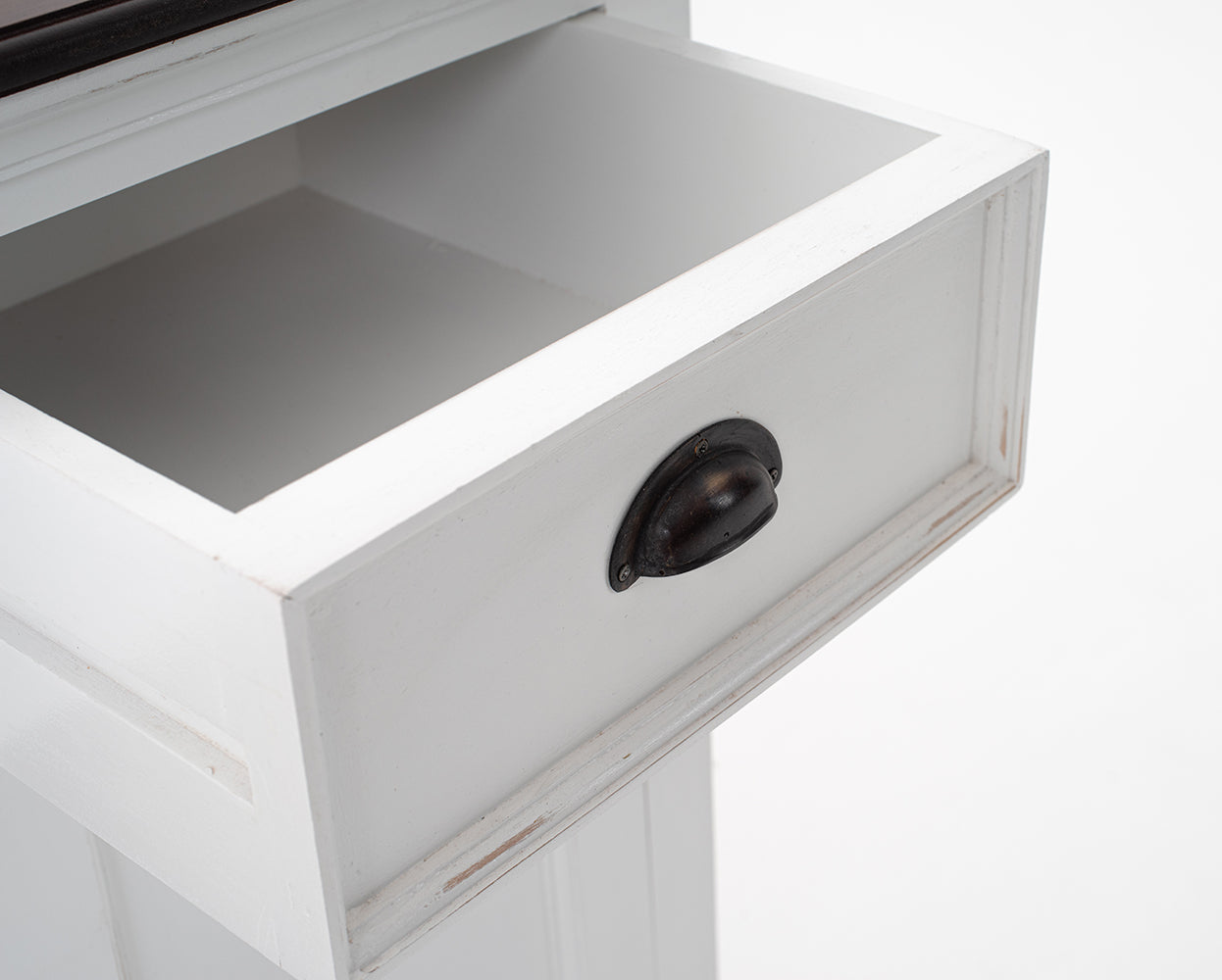 Halifax Sideboard Weiß mit brauner Holzplatte