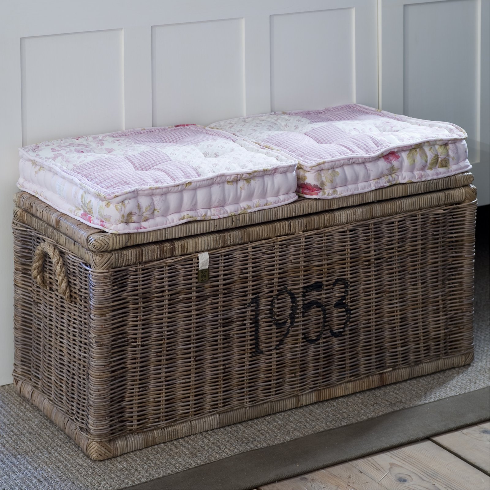 Rustic Rattan Cobblers Wharf Trunk