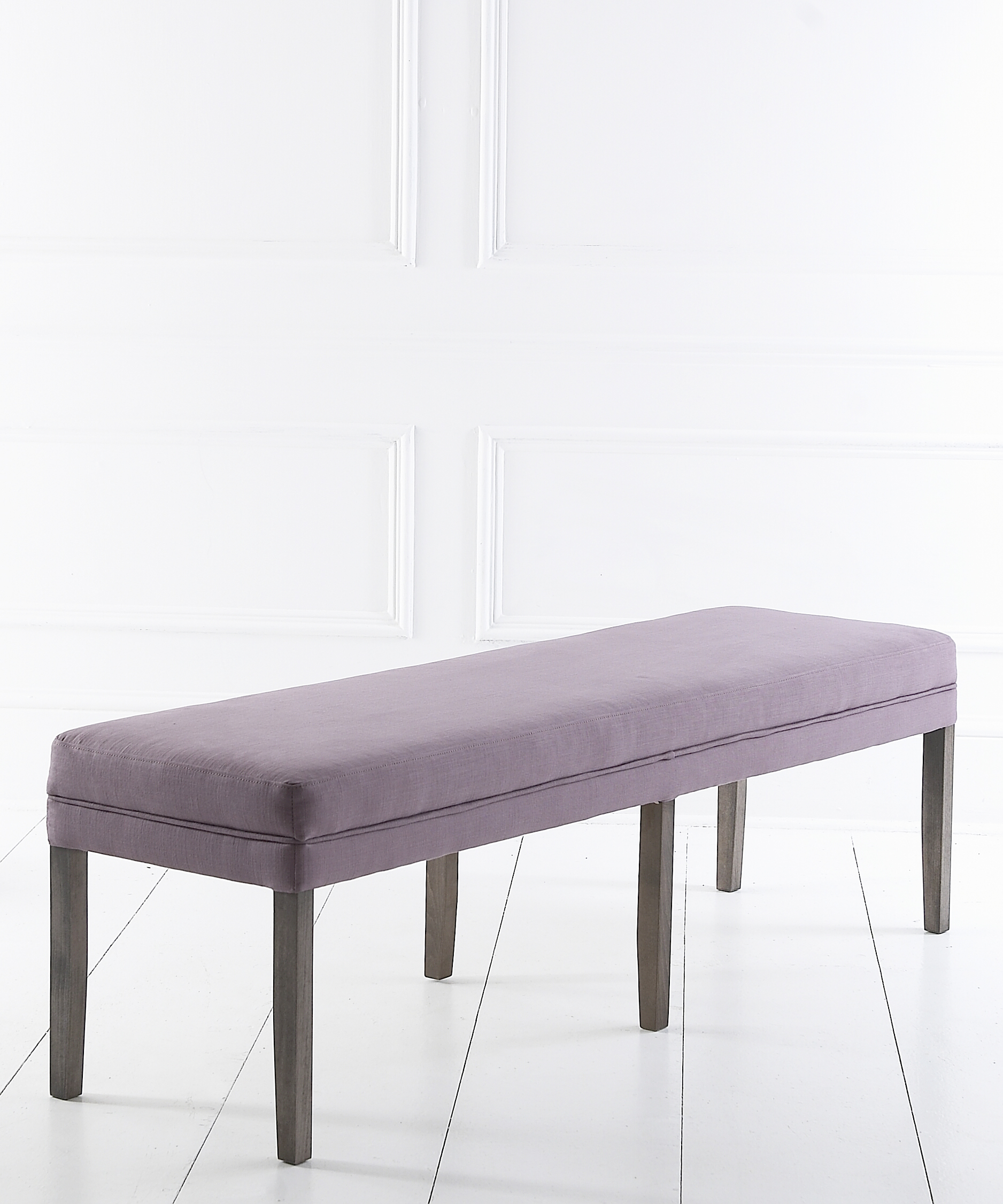 Schicker Ottoman im Landhausstil mit oder ohne Steppung - in vielen Farben und unterschiedlichen Größen erhältlich! Schicker Ottoman im Landhausstil mit oder ohne Steppung - in vielen Farben und unterschiedlichen Größen erhältlich!