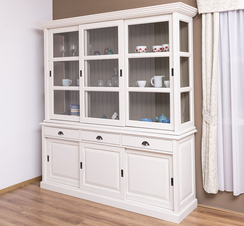 Eleganter Hochschrank für viele Gelegenheiten - in vielen Farben erhältlich!