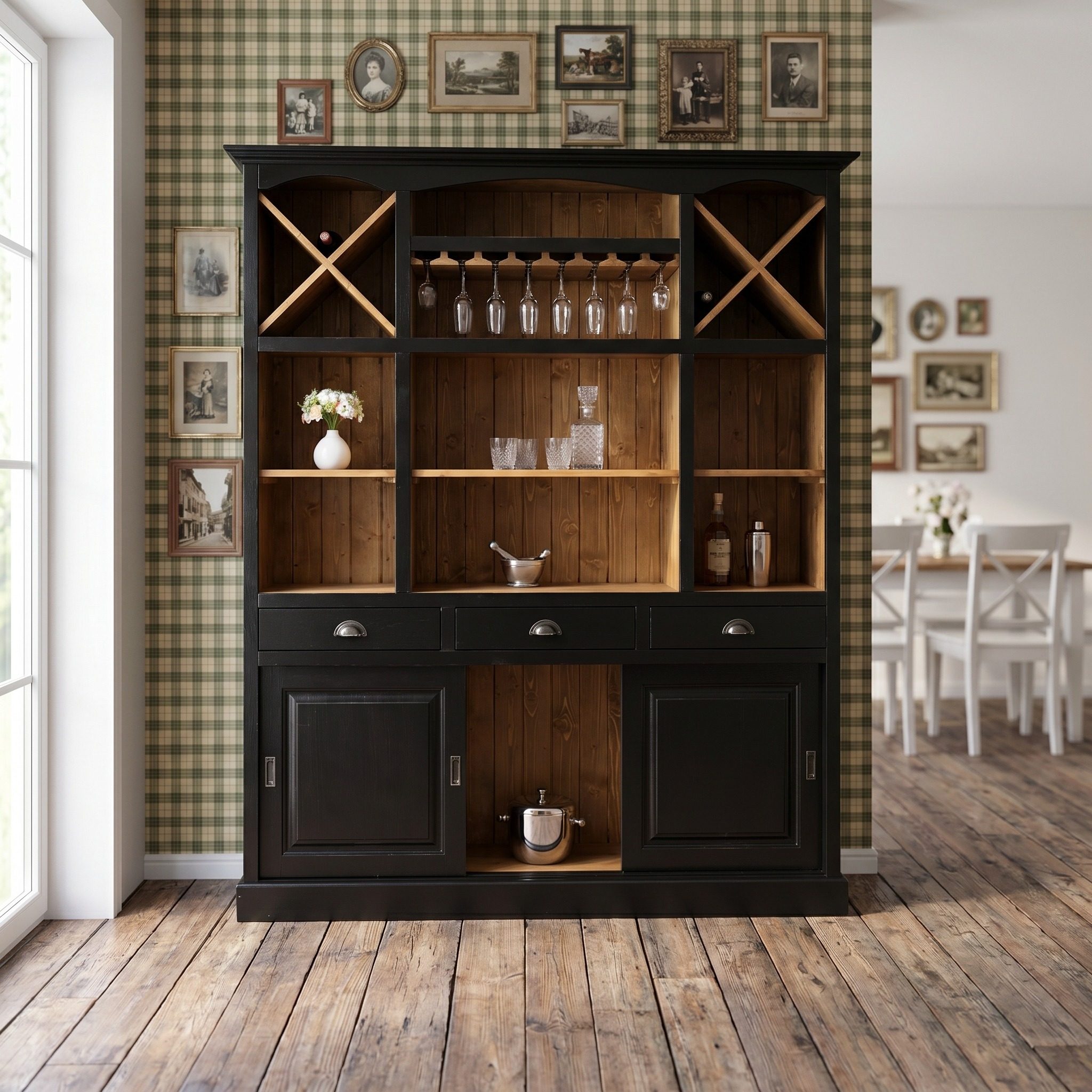 Interessanter Barschrank im Landhausstil - in vielen Farben erhältlich!