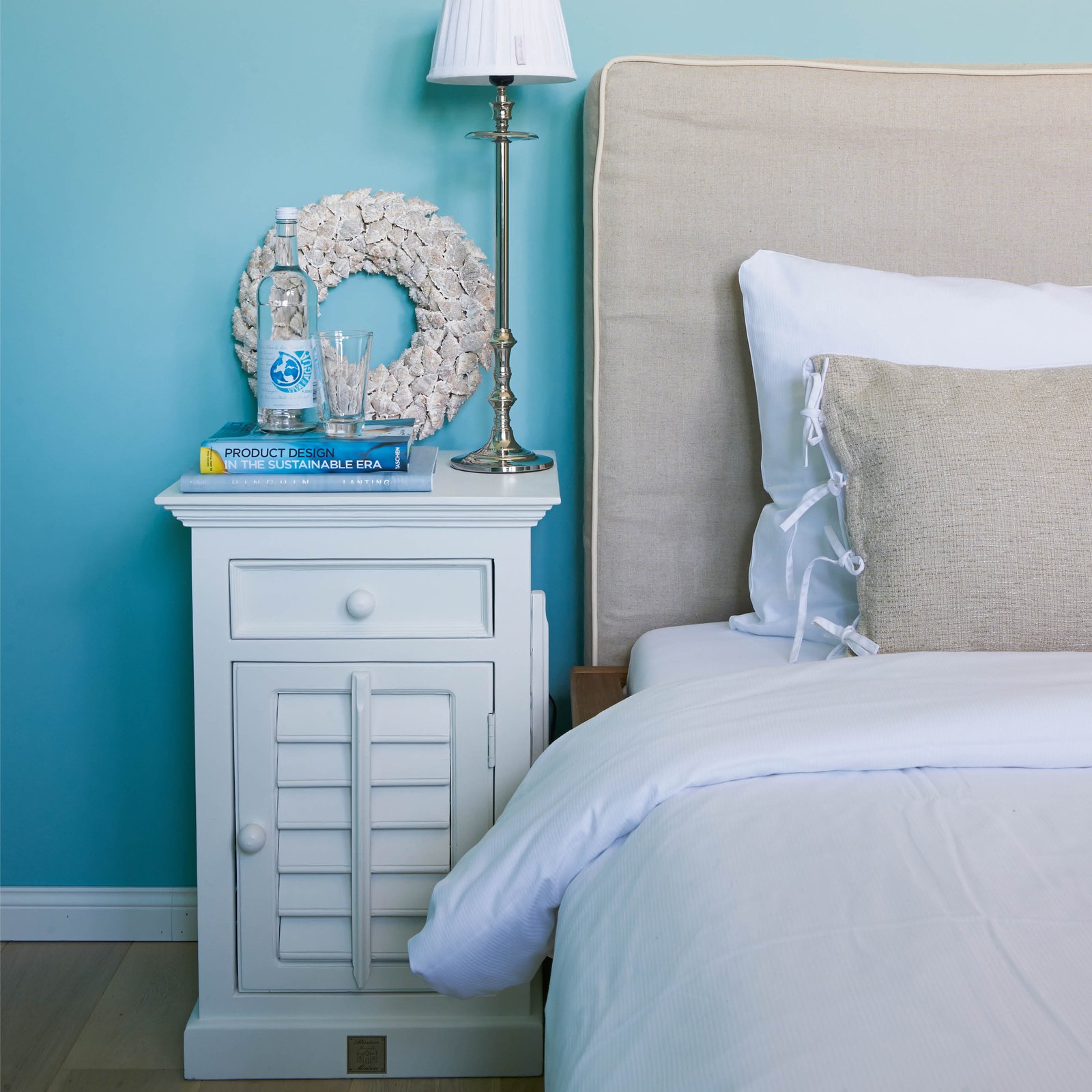 New Orleans Bedcabinet
