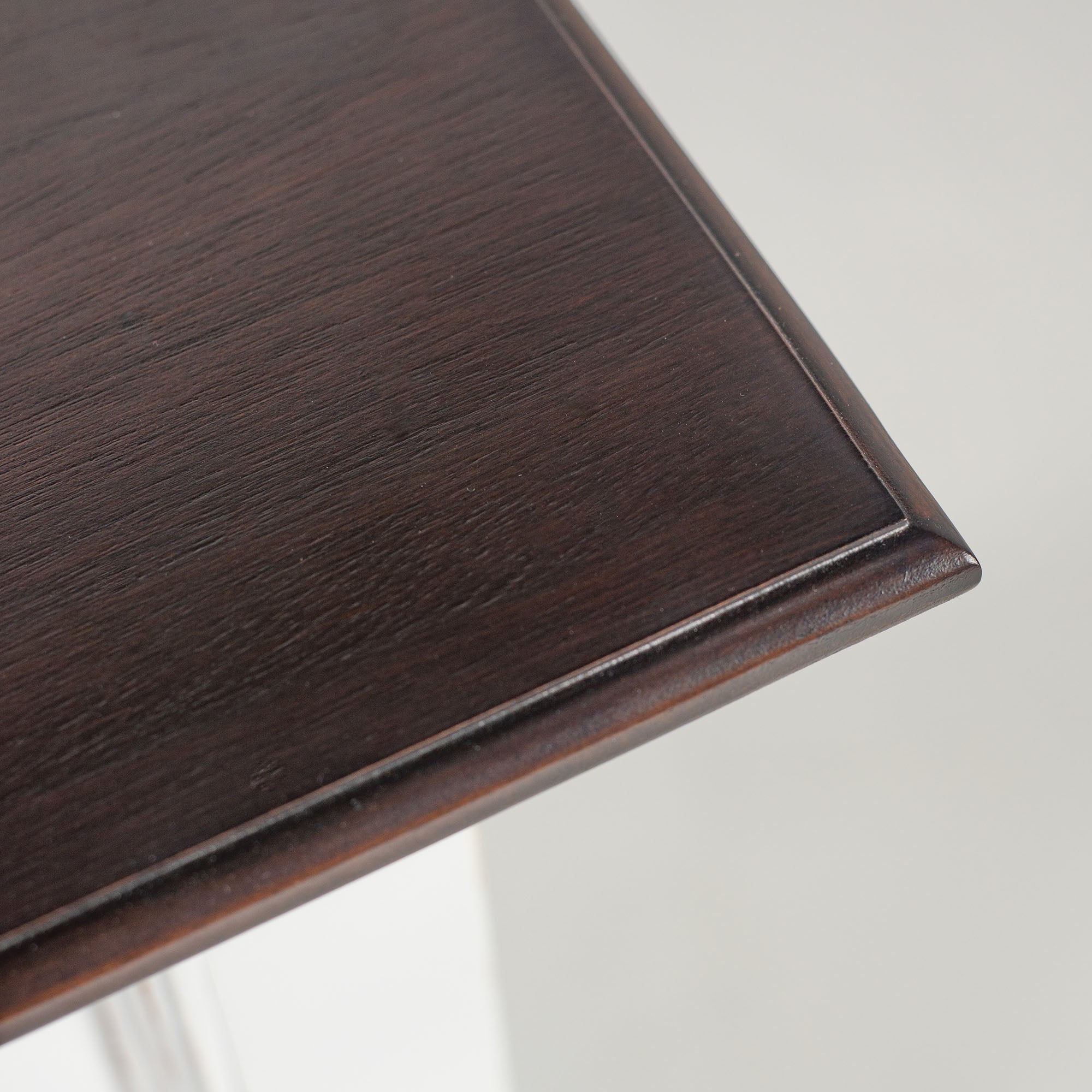 Halifax Accent Sideboard mit 3 Schubladen und 5 Türen – Weiß gewischt & Dunkelbraun